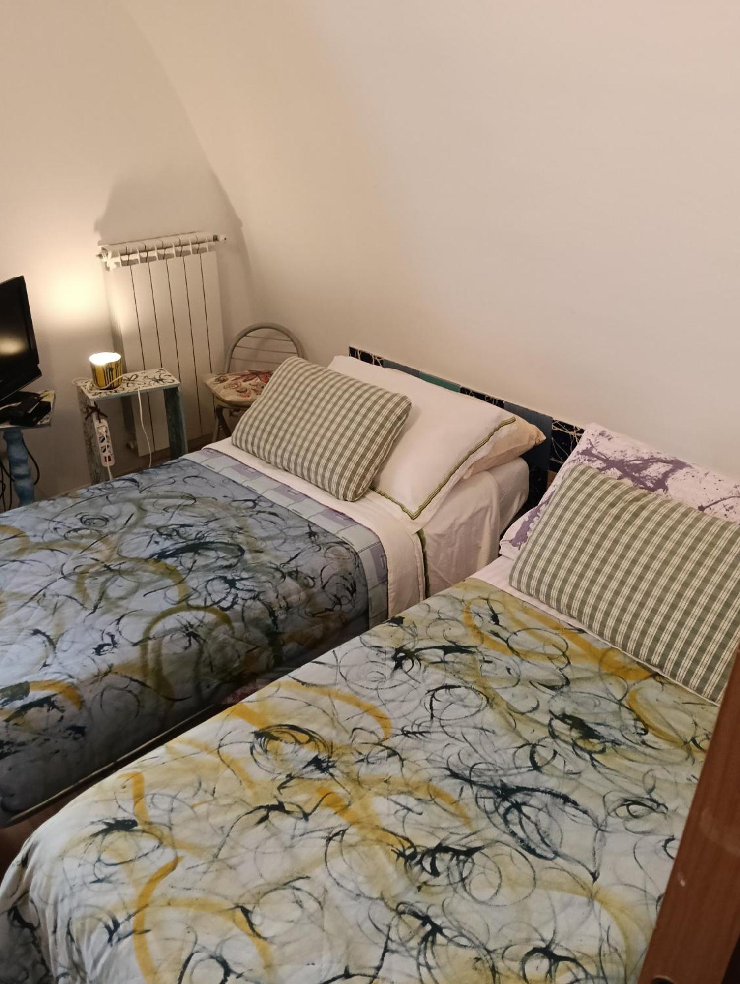 Little Art House Apartman Gaeta Kültér fotó