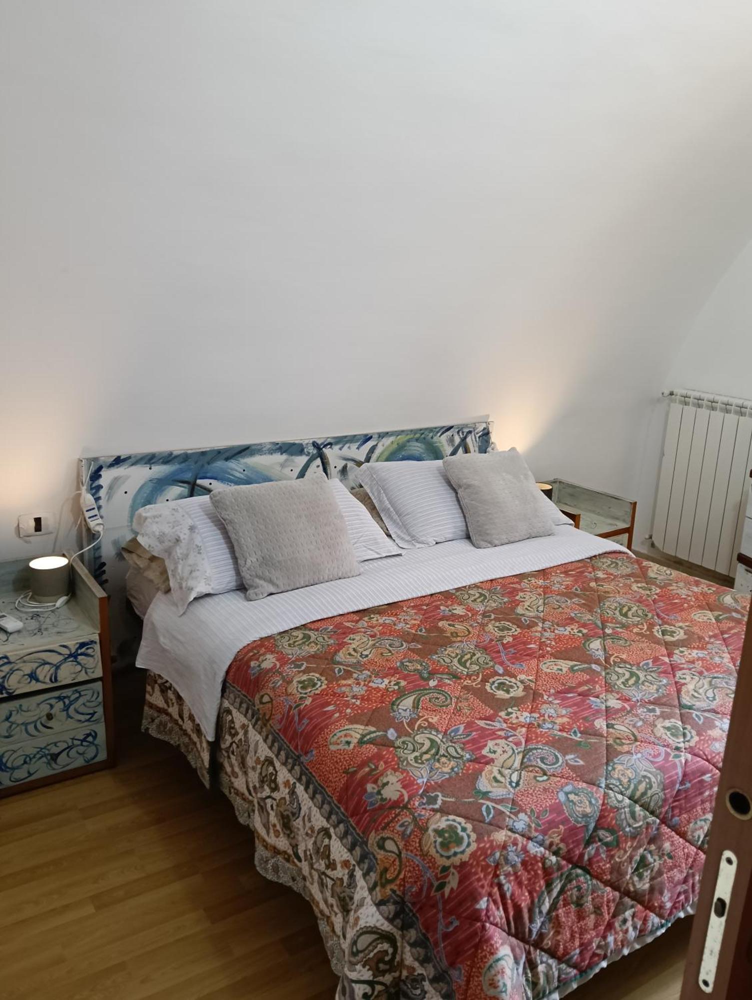Little Art House Apartman Gaeta Kültér fotó